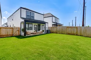 12322 Churchill downs Dr, Houston, TX 77047 - Photo 24