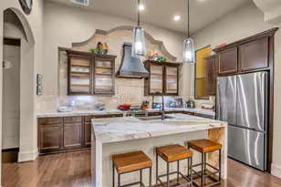 1819 W 24th St, Houston, TX 77008 - Photo 8