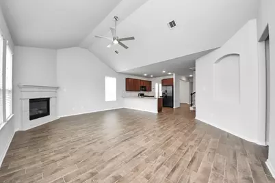 11610 Glossy Oak Lane, Houston, TX 77066 - Photo 8