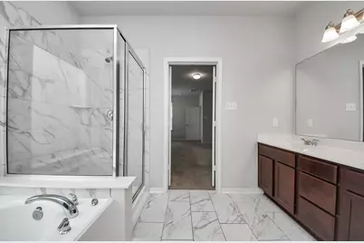 11610 Glossy Oak Lane, Houston, TX 77066 - Photo 20