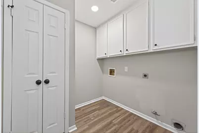 12079 Maverick Drive, Willis, TX 77378 - Photo 14