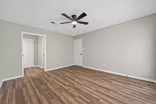 12079 Maverick Dr, Willis, TX 77378 - Photo 18