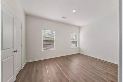 708 W Dallas Street, Conroe, TX 77301 - Photo 16