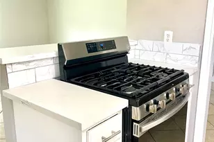 10427 Sagebluff Dr, Houston, TX 77089 - Photo 6