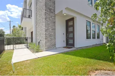 2123 Arabelle Street, Houston, TX 77007 - Photo 2