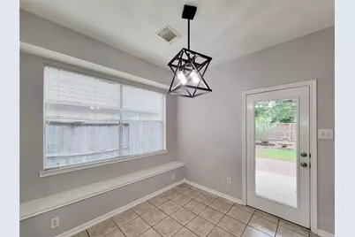 9410 Barretts Glen Court, Houston, TX 77065 - Photo 12