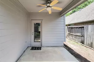 9410 Barretts Glen Ct, Houston, TX 77065 - Photo 38