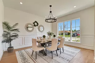 1946 Pech Rd, Houston, TX 77055 - Photo 6