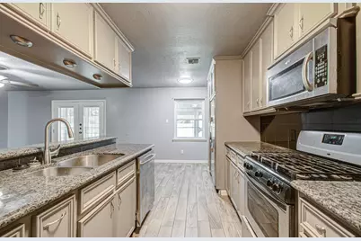 11910 Hunkler Drive, Houston, TX 77047 - Photo 6