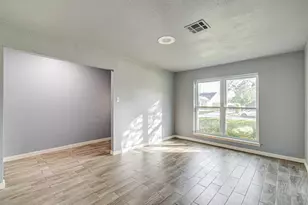 11910 Hunkler Dr, Houston, TX 77047 - Photo 12