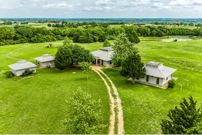 7850 Highway 159 W, Bellville, TX 77418 - Photo 2