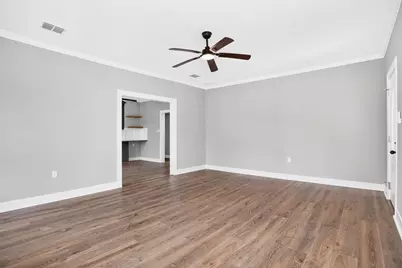 1000 E Bowie Avenue, Crockett, TX 75835 - Photo 14