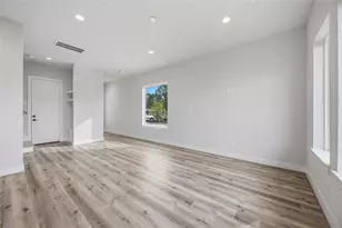 6107 De Campo St, Houston, TX 77091 - Photo 16