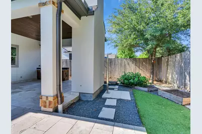1246 Ben Hur Drive, Houston, TX 77055 - Photo 10