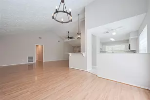 2606 Lexington Woods Dr, Spring, TX 77373 - Photo 6