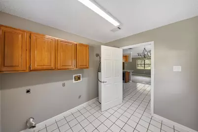 1085 County Road 2222, Cleveland, TX 77327 - Photo 16