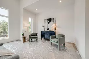 1634 Castle Ct, Houston, TX 77006 - Photo 32