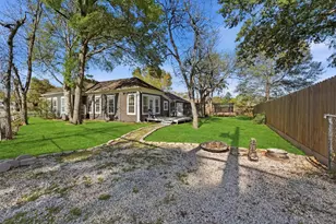 1215 Main St, Richmond, TX 77469 - Photo 18
