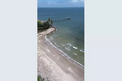 937 5th Street, San Leon, TX 77539 - Photo 2
