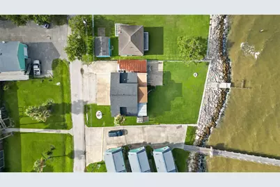 937 5th Street, San Leon, TX 77539 - Photo 4
