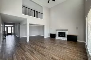 6207 Maple Ct, League City, TX 77573 - Photo 2