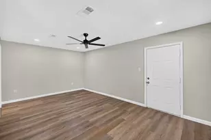 1718 Co Rd 401, Dayton, TX 77535 - Photo 32