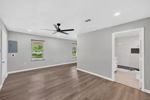 1718 Co Rd 401, Dayton, TX 77535 - Photo 34