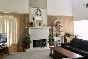 619 Old Post Rd S, Livingston, TX 77351 - Photo 6