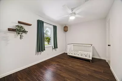 9707 Lawngate Drive, Houston, TX 77080 - Photo 12