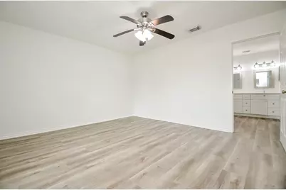 10615 Heatherford Drive, Houston, TX 77041 - Photo 32
