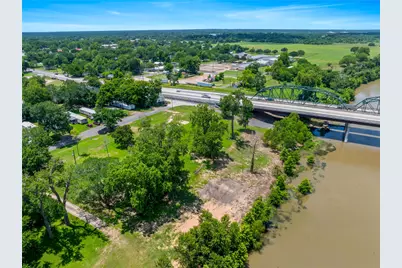 920 Robson, Columbus, TX 78934 - Photo 12