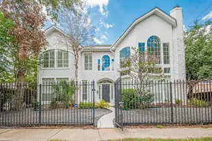 5302 Fayette St, Houston, TX 77056 - Photo 1