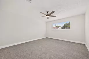 6918 Cloud Swept Ln, Houston, TX 77086 - Photo 22