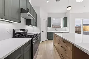 973 Highland Lgt Ln, Houston, TX 77091 - Photo 6