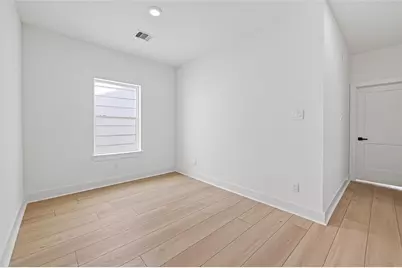 973 Highland Light Lane, Houston, TX 77091 - Photo 14