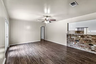 6414 Heatherbloom Drive, Houston, TX 77085 - Photo 8