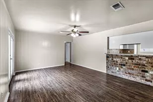 6414 Heatherbloom Dr, Houston, TX 77085 - Photo 8