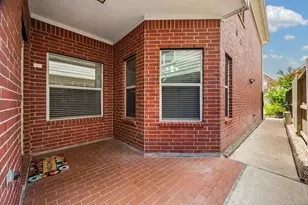 1334 Ella Pl, Houston, TX 77008 - Photo 6
