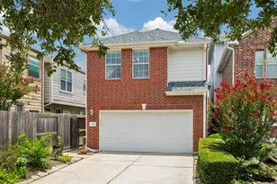 1334 Ella Pl, Houston, TX 77008 - Photo 1