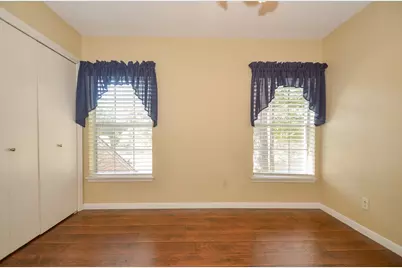 8310 Hot Springs Drive, Houston, TX 77095 - Photo 6