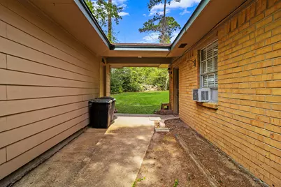 163 Westwood Drive E, Trinity, TX 75862 - Photo 6