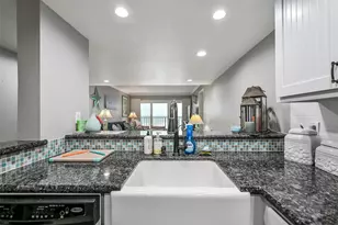 7310 Seawall Blvd, Galveston, TX 77551 - Photo 20