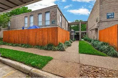4649 Wild Indigo Street #336, Houston, TX 77027 - Photo 32