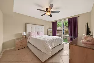 4649 Wild Indigo St, Houston, TX 77027 - Photo 20