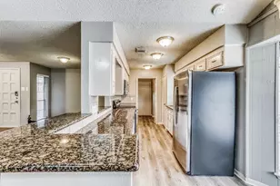 2306 Cambridge Ct N, League City, TX 77573 - Photo 8