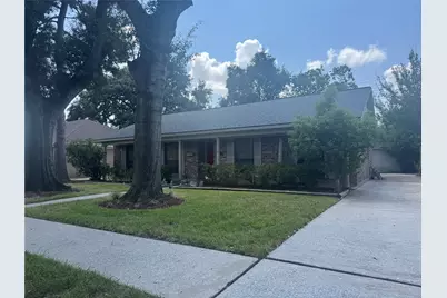 8515 Twin Hills Drive, Houston, TX 77071 - Photo 2