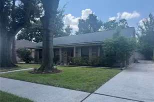 8515 Twin Hills Dr, Houston, TX 77071 - Photo 2