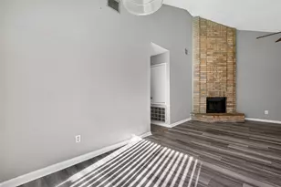 12009 Tambourine Dr, Houston, TX 77477 - Photo 10