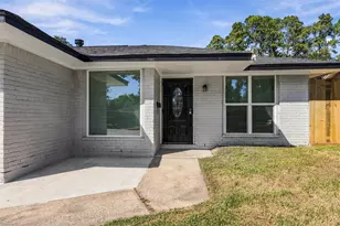 6319 Hopper Rd, Houston, TX 77016 - Photo 2