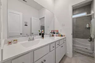 7803 Swooping Swallow Ln, Katy, TX 77493 - Photo 24
